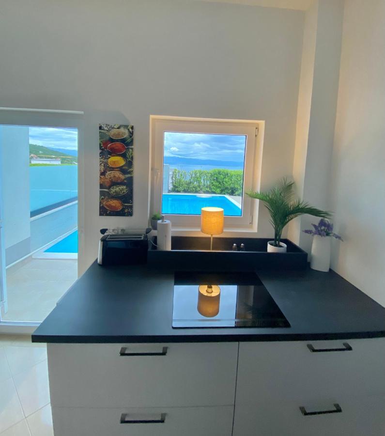 Luxury Villa Eternity - Marvelous Sea View - Box Spring Beds - Opatija-Poljane Eksteriør billede