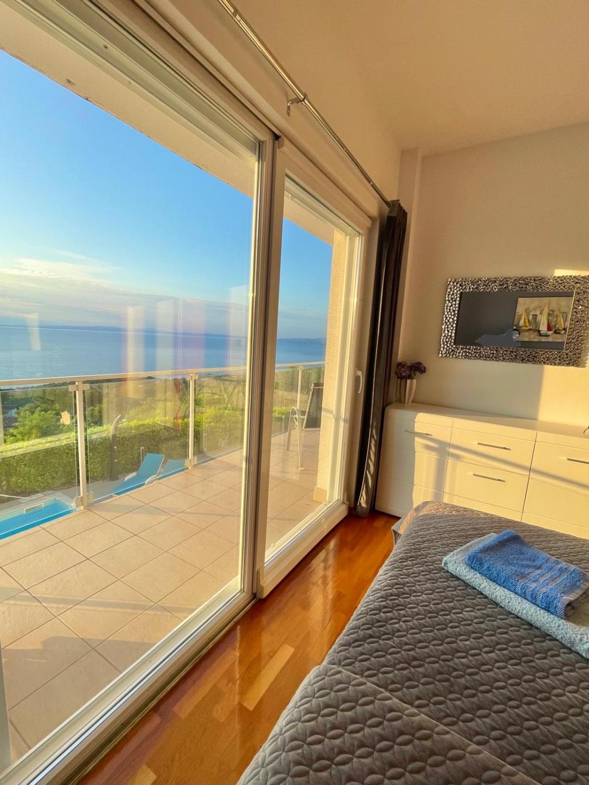 Luxury Villa Eternity - Marvelous Sea View - Box Spring Beds - Opatija-Poljane Eksteriør billede