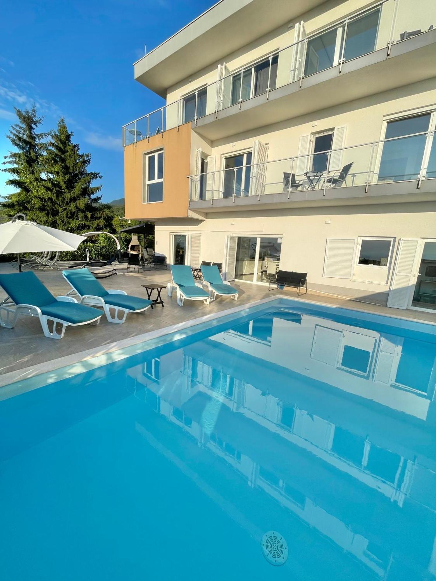 Luxury Villa Eternity - Marvelous Sea View - Box Spring Beds - Opatija-Poljane Eksteriør billede