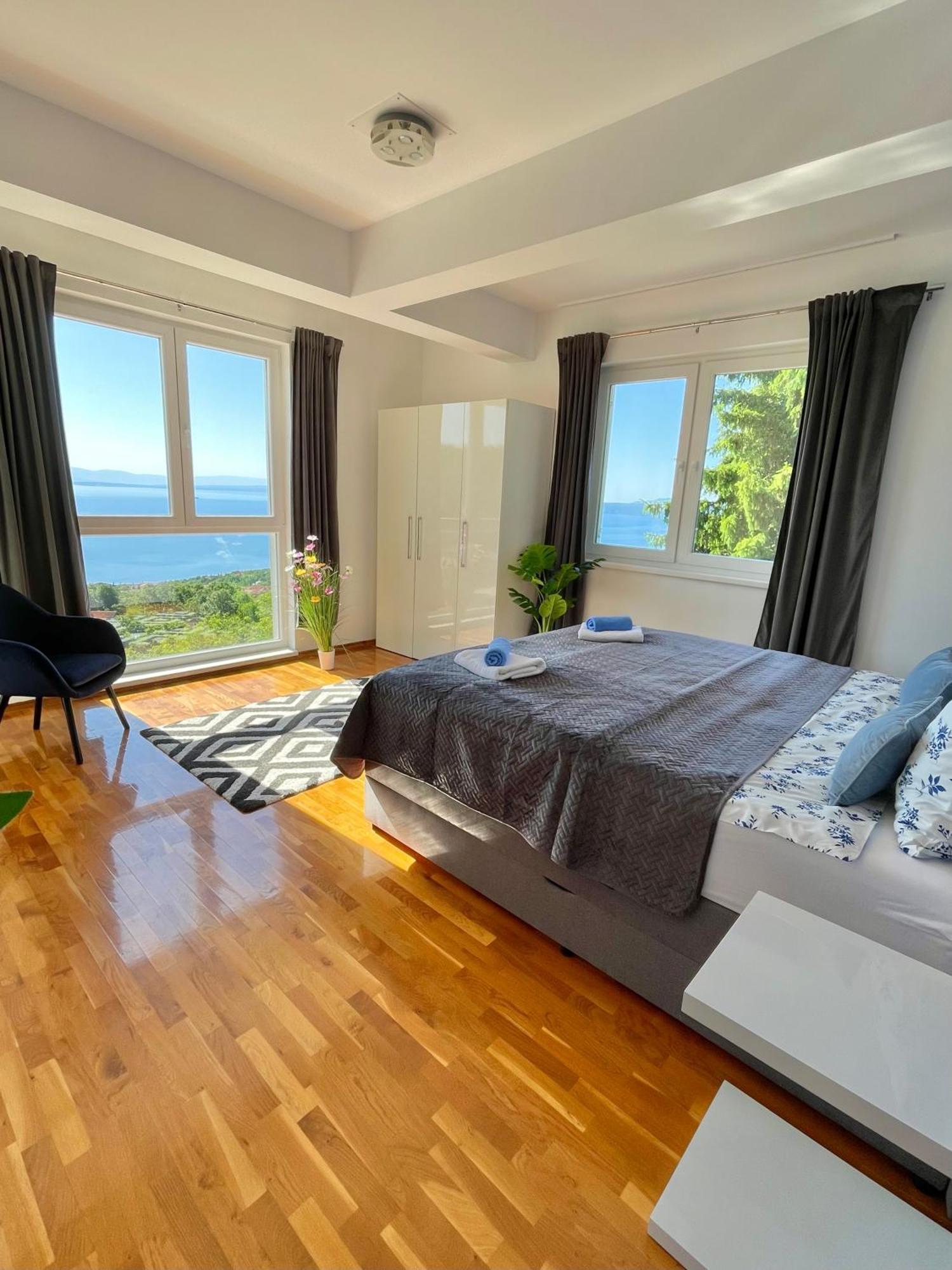 Luxury Villa Eternity - Marvelous Sea View - Box Spring Beds - Opatija-Poljane Eksteriør billede
