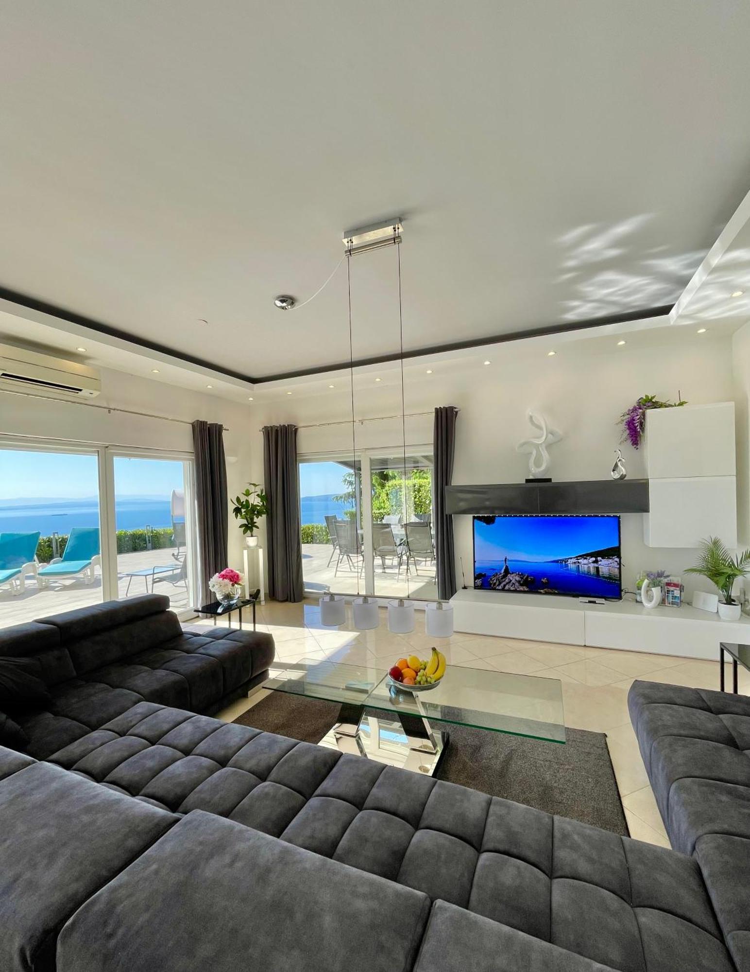 Luxury Villa Eternity - Marvelous Sea View - Box Spring Beds - Opatija-Poljane Eksteriør billede
